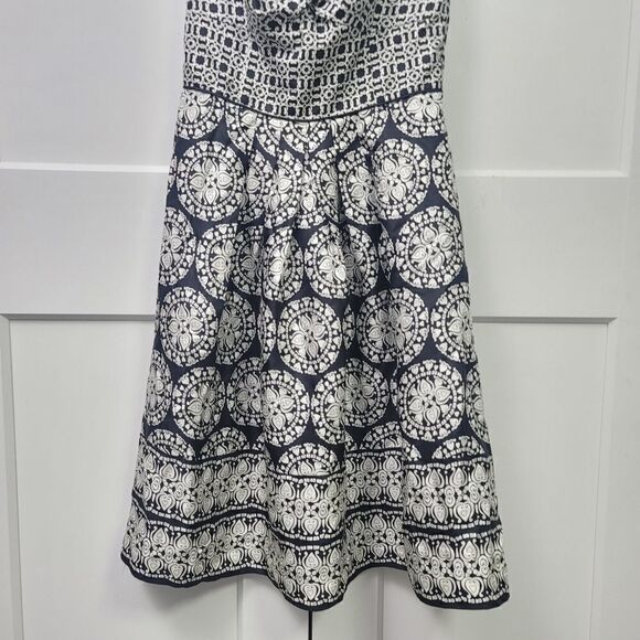 White house black market halter dress - Picture 12 of 13